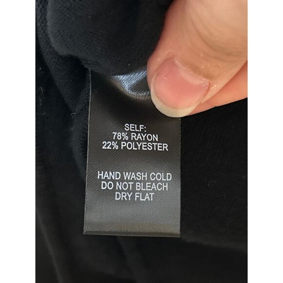 Lulu’s Women’s Large Black One-Sleeve Puff Soft Bodysuit Snap Closure NEW - Picture 6 of 6